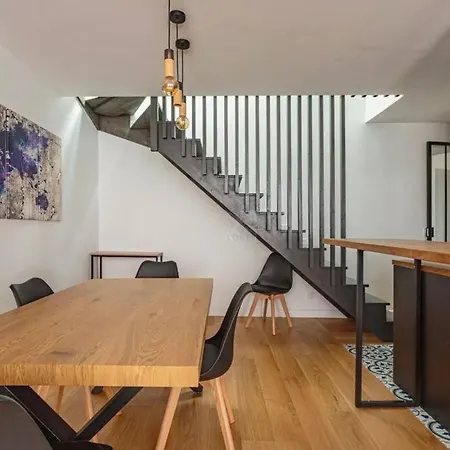 Apartment T3 En Duplex Au Coeur De Bayonne